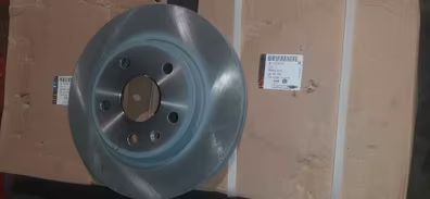 Pareja discos de freno diametro 296, nuevos y originales. Para opel insignia, saab 9.5 etc Referencia 13579147.