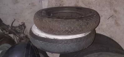 Pareja de llantas para vespa dn 200cc