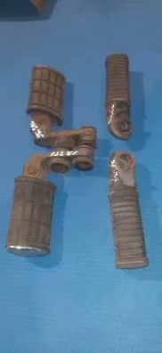 Lote reposapies para yamaha sr 250cc special.