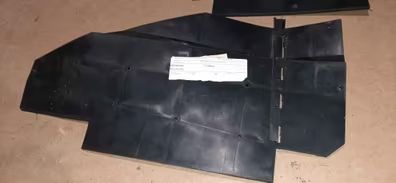 Pareja tapas motor nuevas piaggio ape.