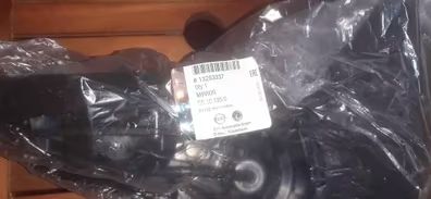 Espejo electrico derecho nuevo y original. Para opel astra h . Referencia 13253337.