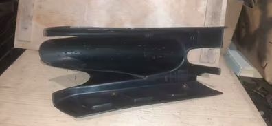 Guardabarros cubrecadenas trasero. Para derbi fdx fdt (monoamortiguador).