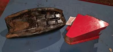 Asiento y caja filtro en buen estado para puch mini cross.