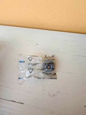 3 termostatos nuevos y originales. Para psa citroen peugeot opel. Referencia 133837 psa 1.4, 133838 psa jumper, 93501145 psa 80°.