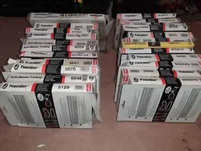 lote nuevo de 40 correas de distribucion para coches clasicos. bmw, opel, citroen, ford, alfa, renault, etc