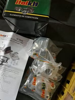 cajon de laminas italkit y dos toberas diferentes para derbi variant (todos los modelos).