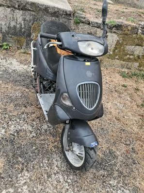 aprilia gulliver para restaurar o piezas.