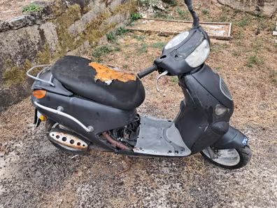 aprilia gulliver para restaurar o piezas.
