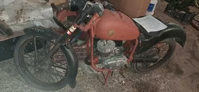 ossa palillos 125cc, matricula de pontevedra, con informe dgt a rehabilitar. bastante completa.