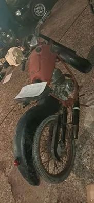 ossa palillos 125cc, matricula de pontevedra, con informe dgt a rehabilitar. bastante completa.