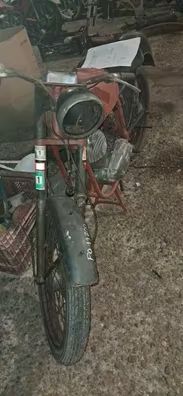 ossa palillos 125cc, matricula de pontevedra, con informe dgt a rehabilitar. bastante completa.